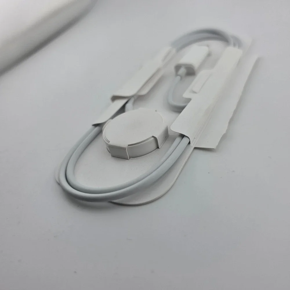 Genuine Apple Watch Magnetic USB-C Charger 1m 602-06598-A All Series Open Bos‎